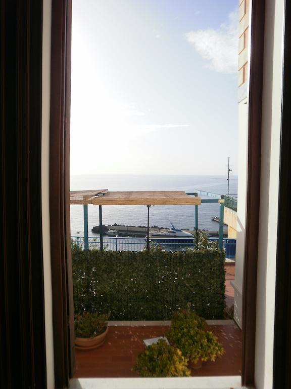 Sogni Nel Blu Aparthotel Isola di Ustica Quarto foto