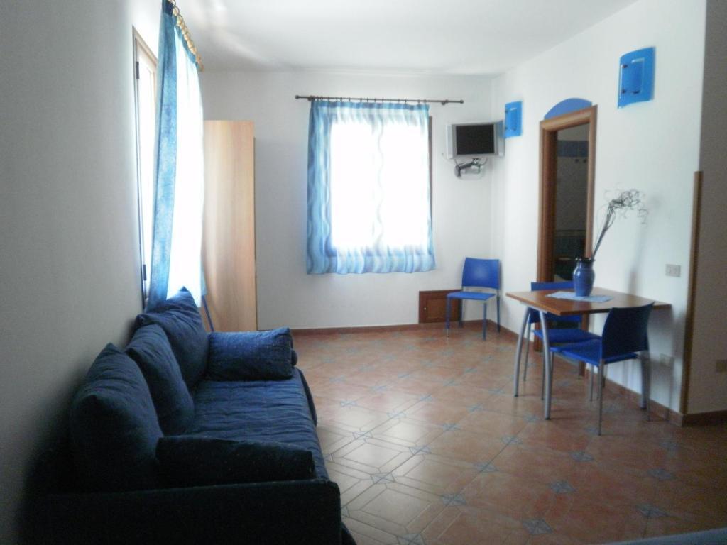 Sogni Nel Blu Aparthotel Isola di Ustica Quarto foto