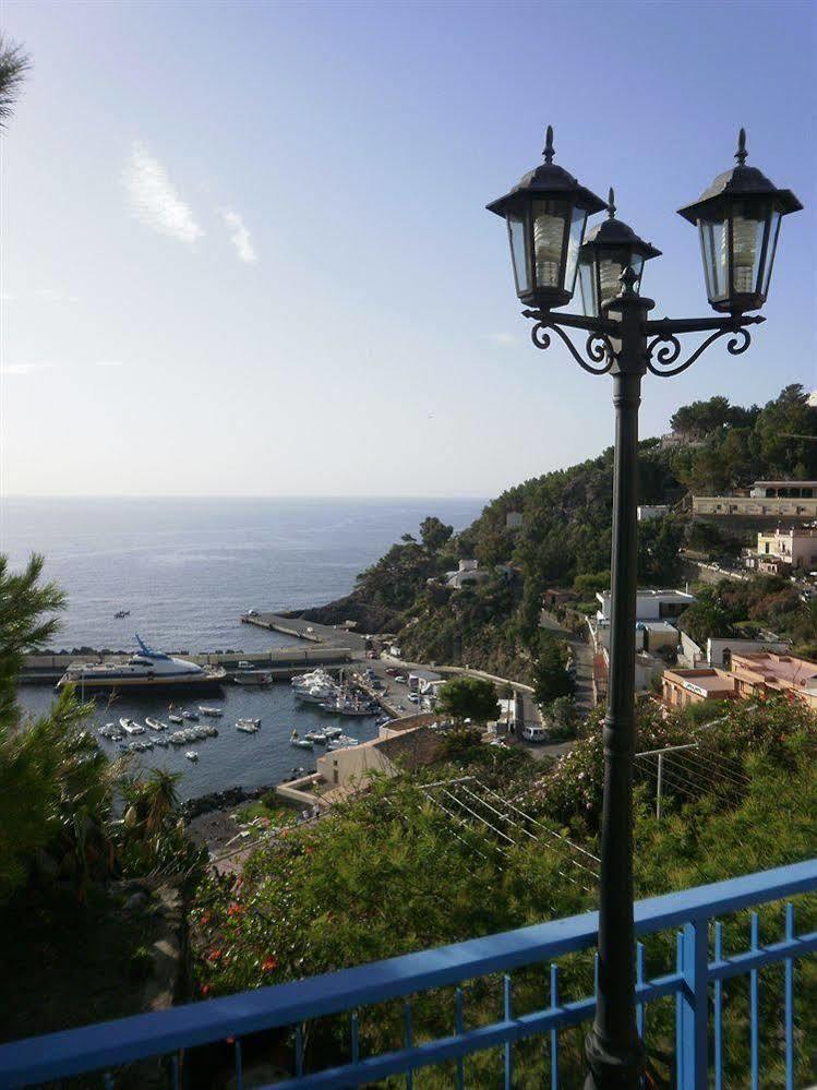 Sogni Nel Blu Aparthotel Isola di Ustica Exterior foto